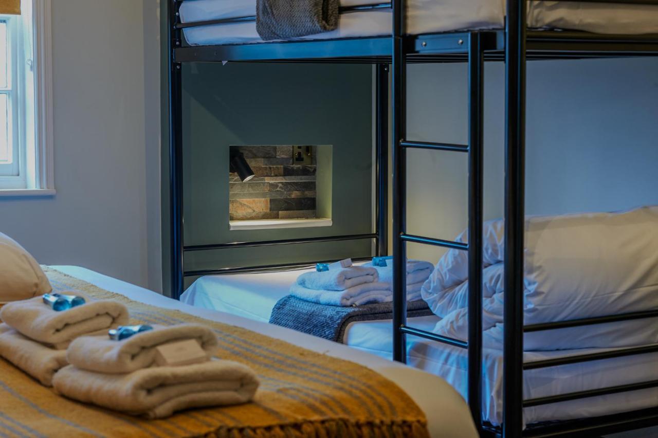 The White Horse Hotel يستون المظهر الخارجي الصورة