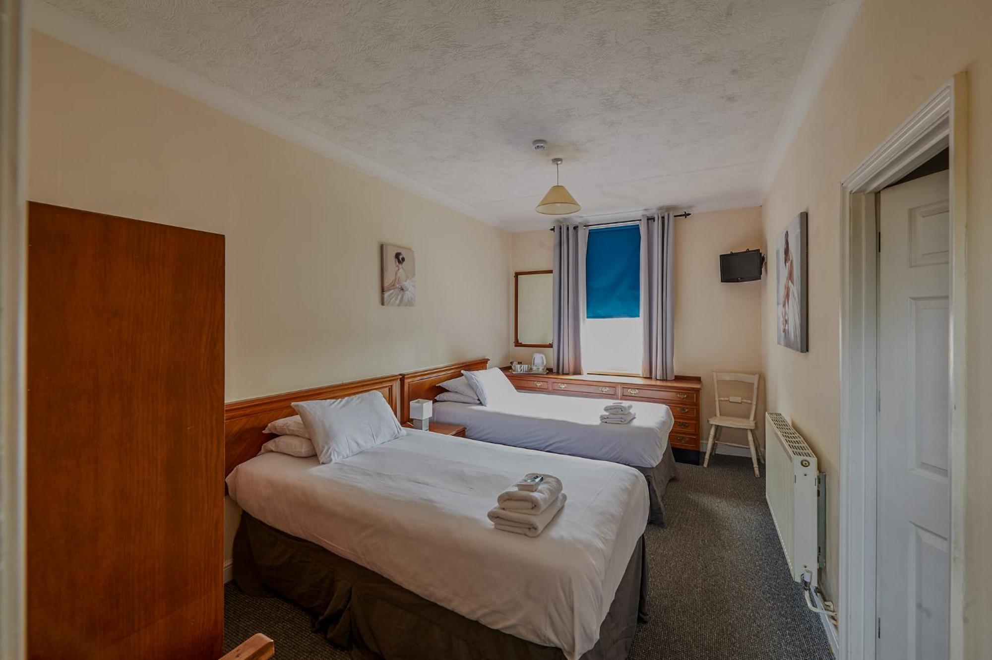 The White Horse Hotel يستون المظهر الخارجي الصورة